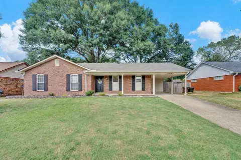 7052 Dawnhill Rd, Bartlett, TN 38135