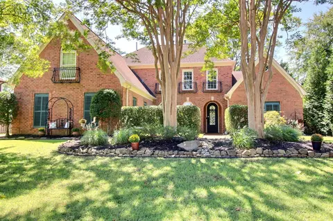 1757 Dymoke Dr, Collierville, TN 38017