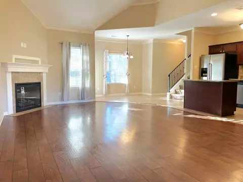 35 Green Hills Dr, Oakland, TN 38060