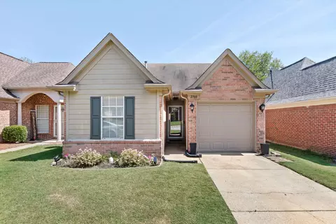 2760 Maggie Woods Pl, Arlington, TN 38002