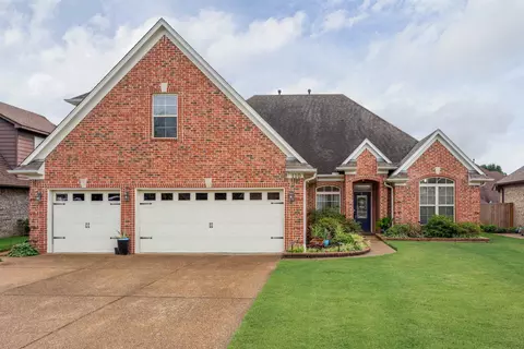 110 Meadow Trail Ln, Oakland, TN 38060