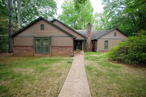 1326 Riverwind Cv, Germantown, TN 38138