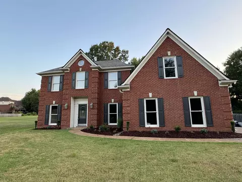 9327 Canabridge Dr, Lakeland, TN 38002