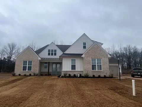 155 Rolling Hill Dr, Piperton, TN 38017