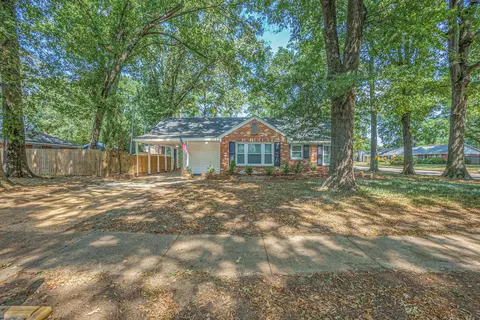 5324 Mesquite Rd, Memphis, TN 38120