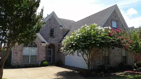 9335 N Fairmont Cir N, Collierville, TN 38017