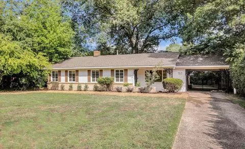 4418 Charleswood Ave, Memphis, TN 38117