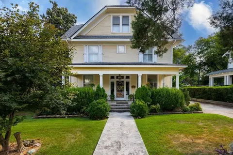2025 Central Ave, Memphis, TN 38104