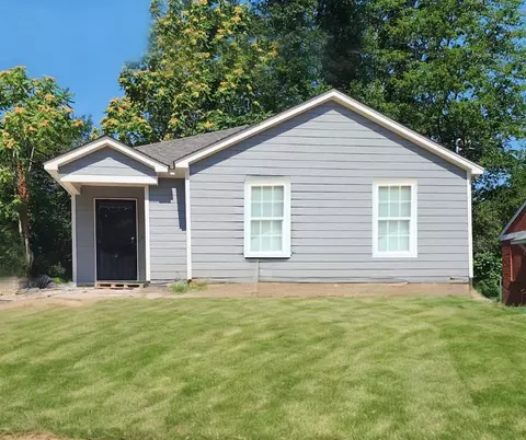 1027 Randle St, Memphis, TN 38107