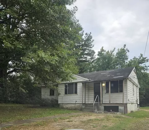 3665 S Victory Heights Ln, Memphis, TN 38118