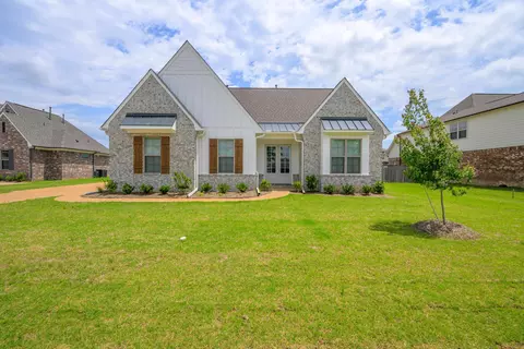 6448 Clarkson Cir W, Arlington, TN 38002