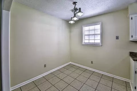 6168 Northampton Dr, Bartlett, TN 38134 photo 6