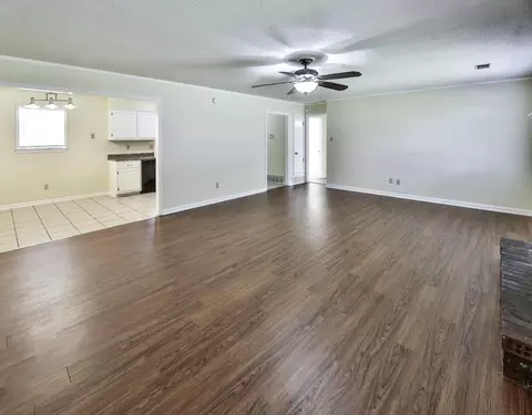 6168 Northampton Dr, Bartlett, TN 38134 photo 4