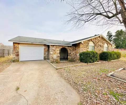 7074 Prather St, Millington, TN 38053