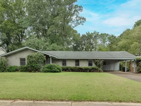 223 Richbriar St, Memphis, TN 38120
