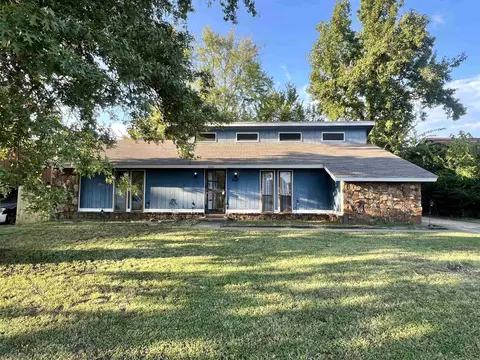 6004 W Rosewind Cir, Memphis, TN 38141