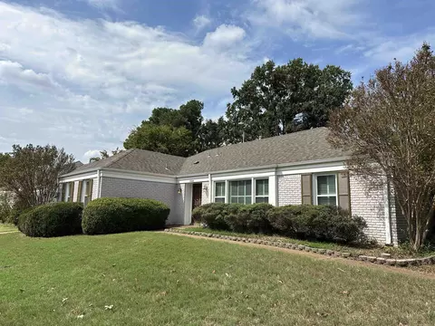 6448 Keswick Dr, Memphis, TN 38119