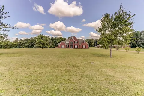 284 Culbreath Rd, Covington, TN 38019