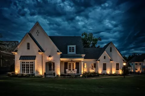 275 Ballard Cv, Piperton, TN 38017
