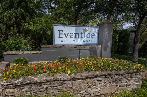808 Eventide Dr #808, Memphis, TN 38120