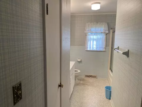 390 Central Ave, Savannah, TN 38372 photo 22