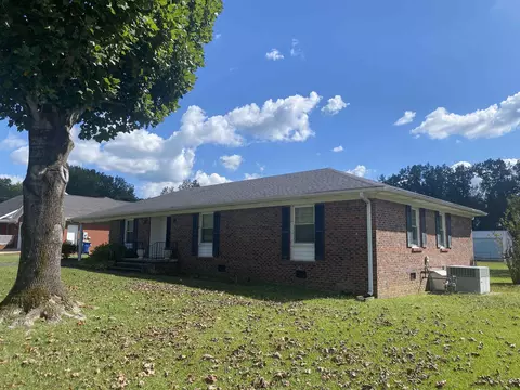 390 Central Ave, Savannah, TN 38372 photo 32