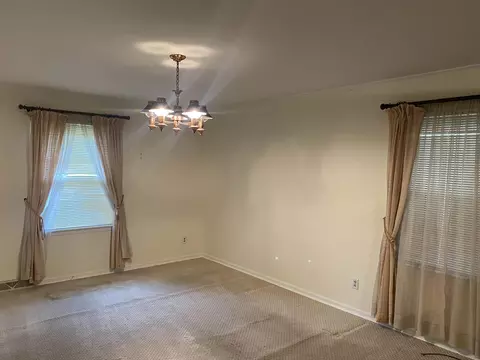 390 Central Ave, Savannah, TN 38372 photo 4