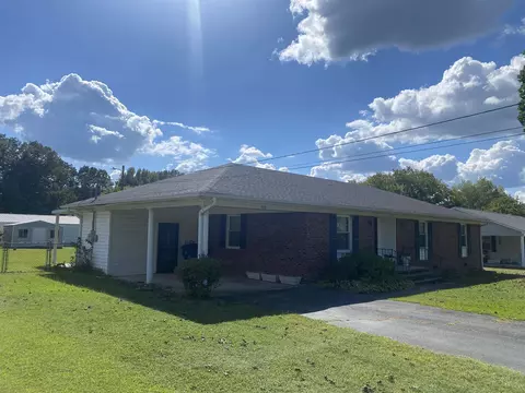 390 Central Ave, Savannah, TN 38372 photo 2
