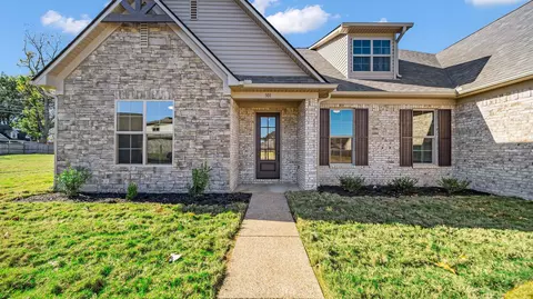 301 Pritchett Cv, Munford, TN 38058