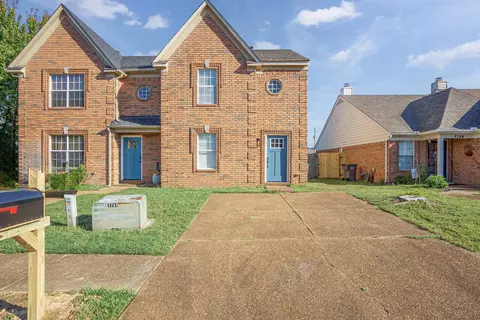 8340 Mangrove Dr, Cordova, TN 38016