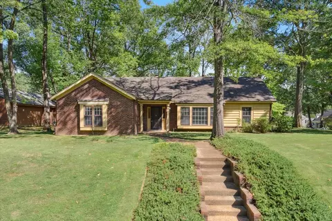 1326 Winterberry Cv, Germantown, TN 38138