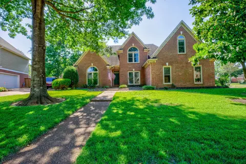 1340 Cedar Hollow Dr, Memphis, TN 38016