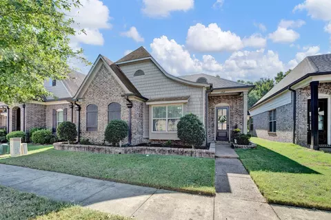 1969 Rochelle Ln, Cordova, TN 38016