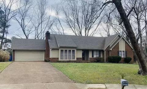 3019 Gainsborough Cv, Lakeland, TN 38002