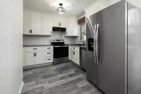 5225 Dee Rd, Memphis, TN 38117 photo 9