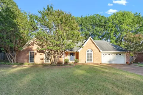 966 Waif Woods Cv, Memphis, TN 38018