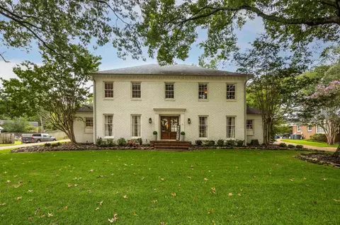 2549 Overlook Dr, Germantown, TN 38138