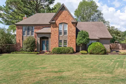 881 Concordia Cv, Collierville, TN 38017