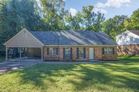3475 E Rolling Woods Dr, Memphis, TN 38128