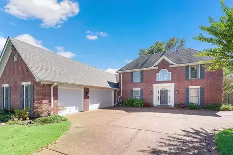 9393 Laurel Hill Dr, Lakeland, TN 38002