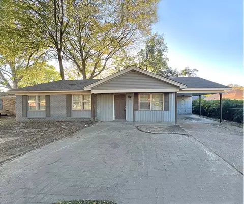 2593 Mcarthur Dr, Memphis, TN 38128