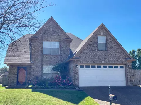 6829 Garmin Ln, Cordova, TN 38018