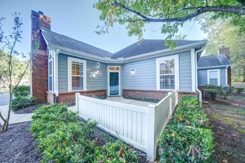 1131 Oak Heights Ln #116, Collierville, TN 38017