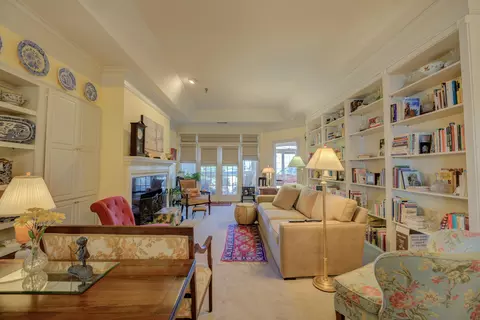 405 S Perkins Rd #450, Memphis, TN 38117