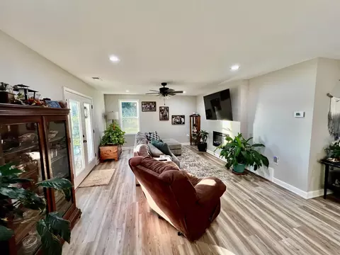580 Cowan Loop, Moscow, TN 38057 photo 14