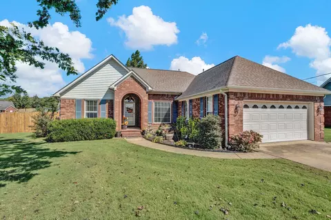 346 Sunflower Dr, Atoka, TN 38004