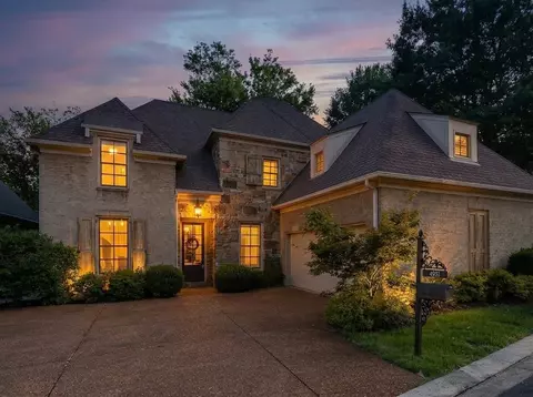 4931 Princeton Grove Cv, Memphis, TN 38117