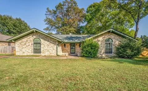 3108 Teaberry Ln, Bartlett, TN 38134