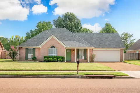 7447 Drew Valley Dr, Bartlett, TN 38133