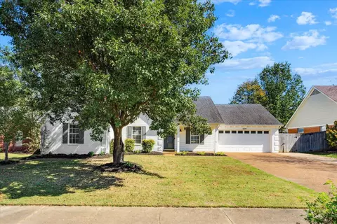 1404 Wolf Ridge Dr, Collierville, TN 38017
